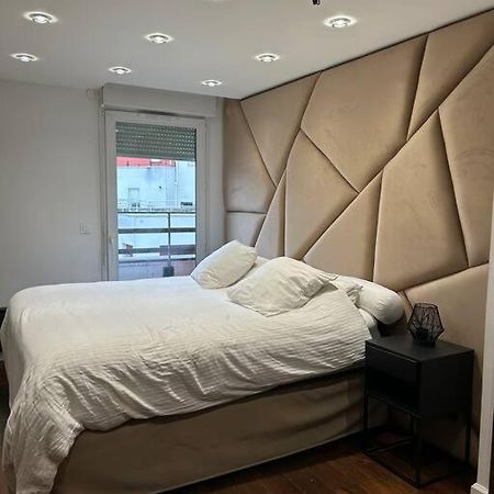 Logement Proche Stade De France サン＝ドニ エクステリア 写真