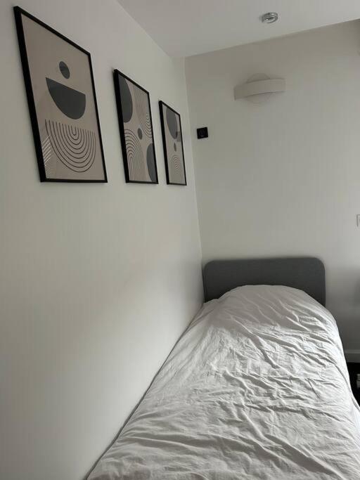 Logement Proche Stade De France サン＝ドニ エクステリア 写真